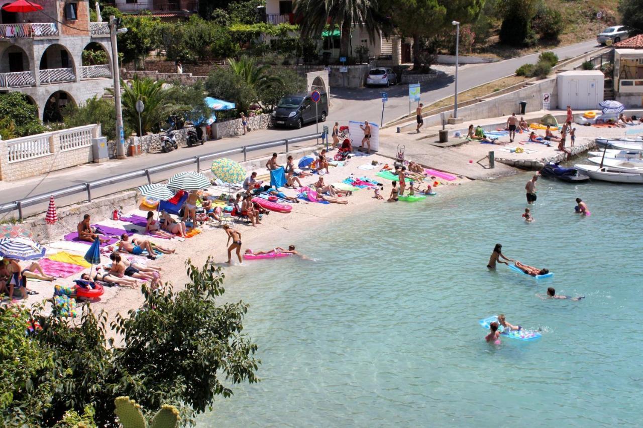 Apartments By The Sea Businci, Ciovo - 9450 Trogir Bagian luar foto
