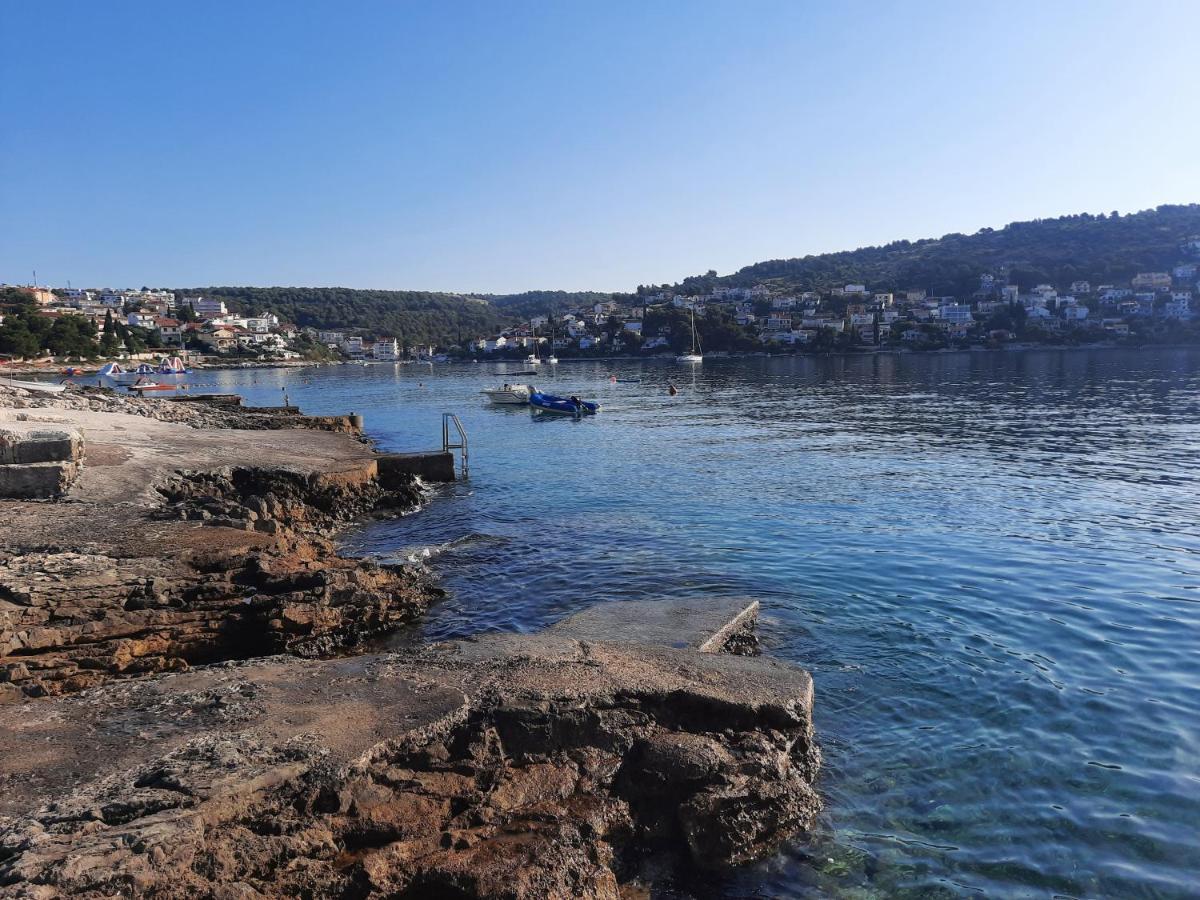 Apartments By The Sea Businci, Ciovo - 9450 Trogir Bagian luar foto