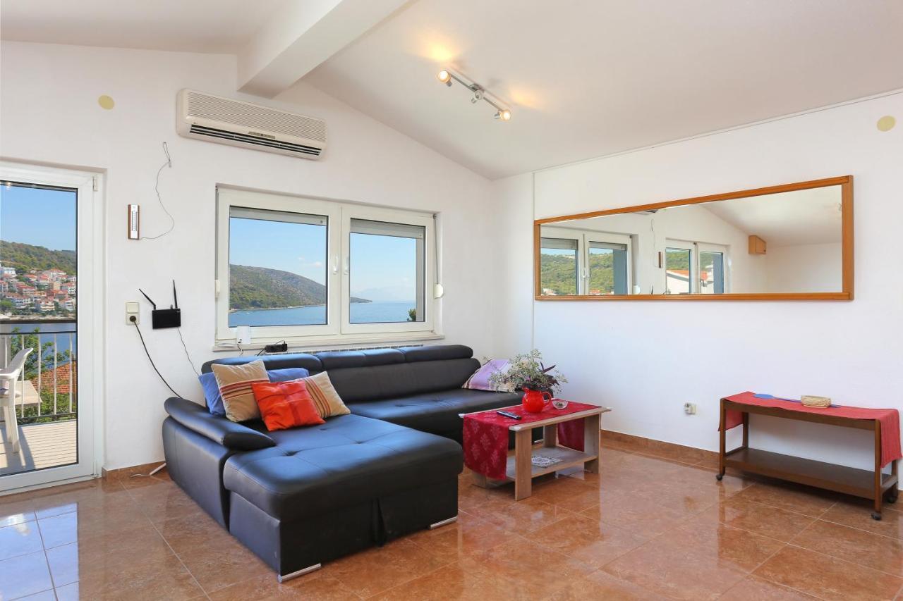 Apartments By The Sea Businci, Ciovo - 9450 Trogir Bagian luar foto