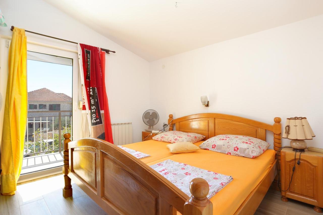 Apartments By The Sea Businci, Ciovo - 9450 Trogir Bagian luar foto