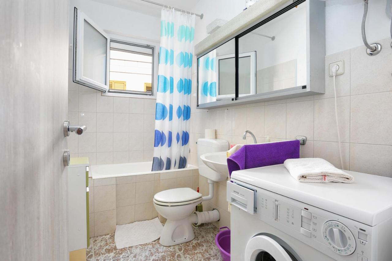 Apartments By The Sea Businci, Ciovo - 9450 Trogir Bagian luar foto