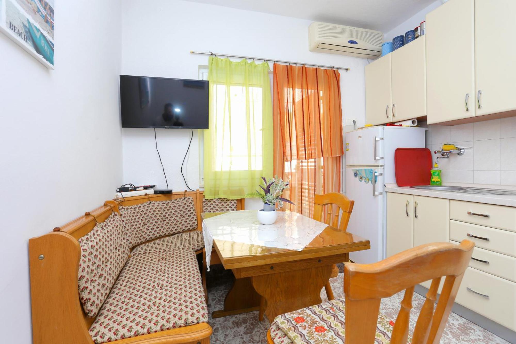Apartments By The Sea Businci, Ciovo - 9450 Trogir Ruang foto